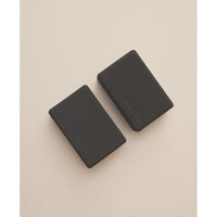 Moonchild reciklirani yoga blok u crnoj i sand boji